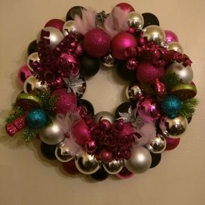 Handmade bulb wreath